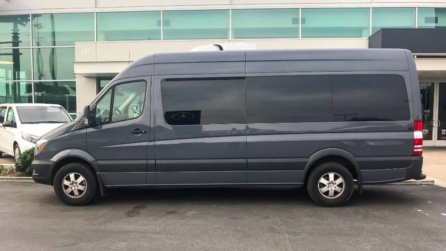 2018 mercedes passenger van